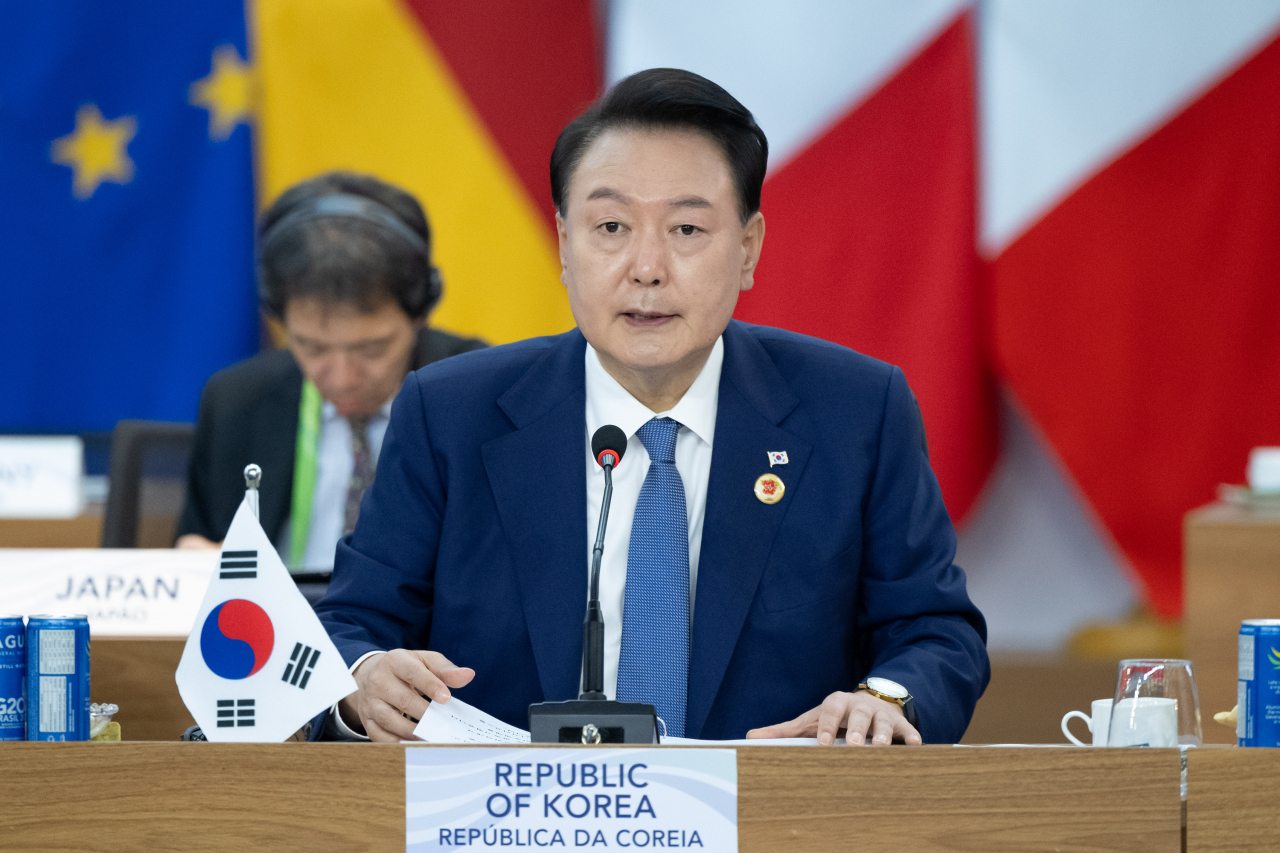 President Yoon Suk Yeol speaks during the the Group of 20 summit at the Museum of Modern Art of Rio de Janeiro in Brazil on Nov. 20. (Pool photo via Yonhap)