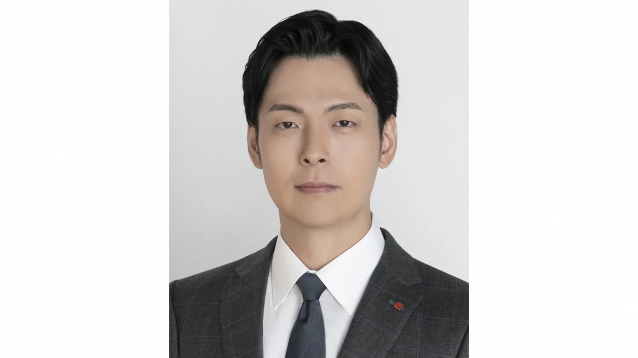 Shin Yoo-yeol, executive vice president of Lotte Corp. (Lotte Group)