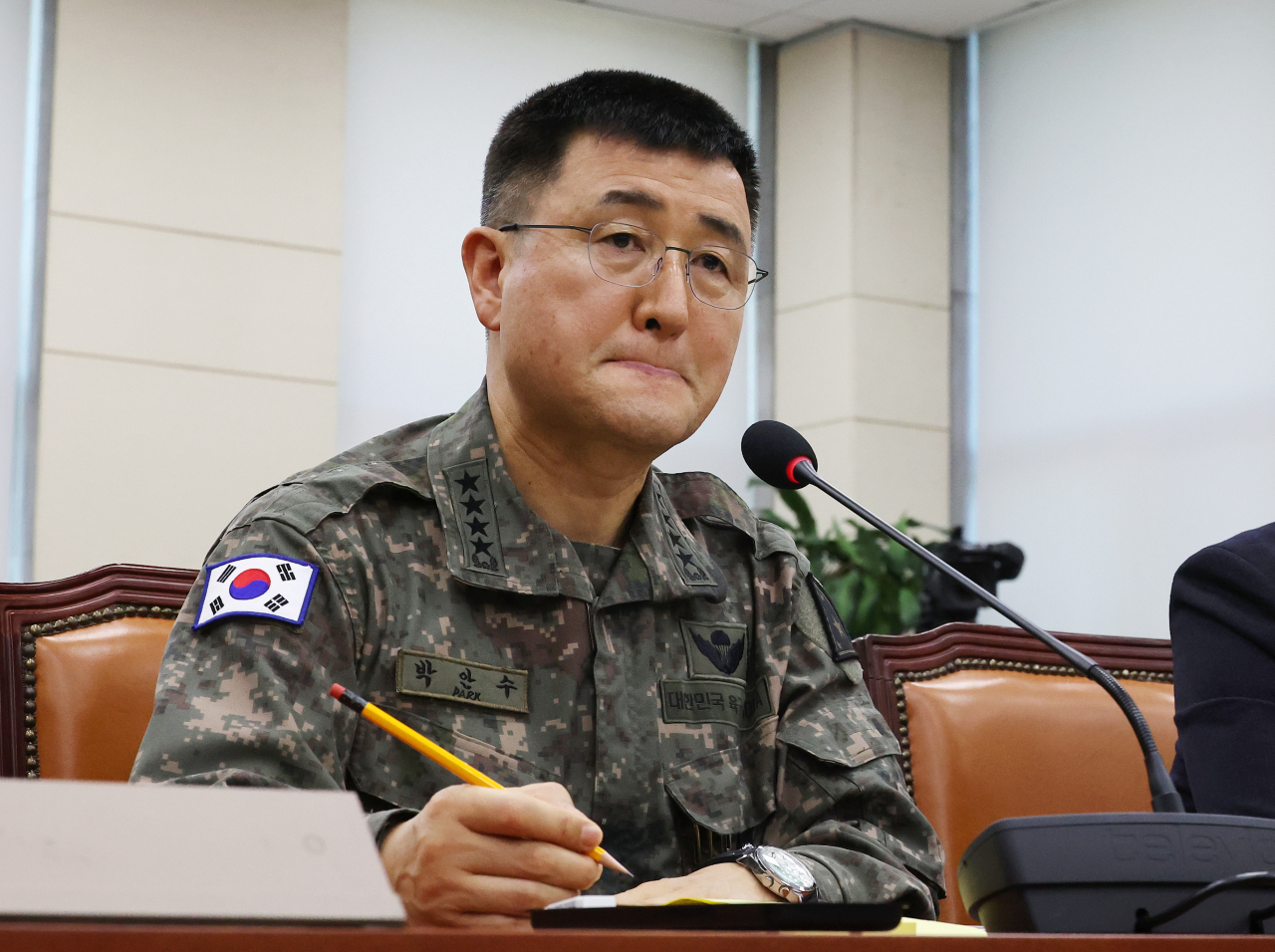 Gen. Park An-su, South Korean Army chief of staff, attends a meeting of the National Assembly national defense committee Thursday. (Yonhap)