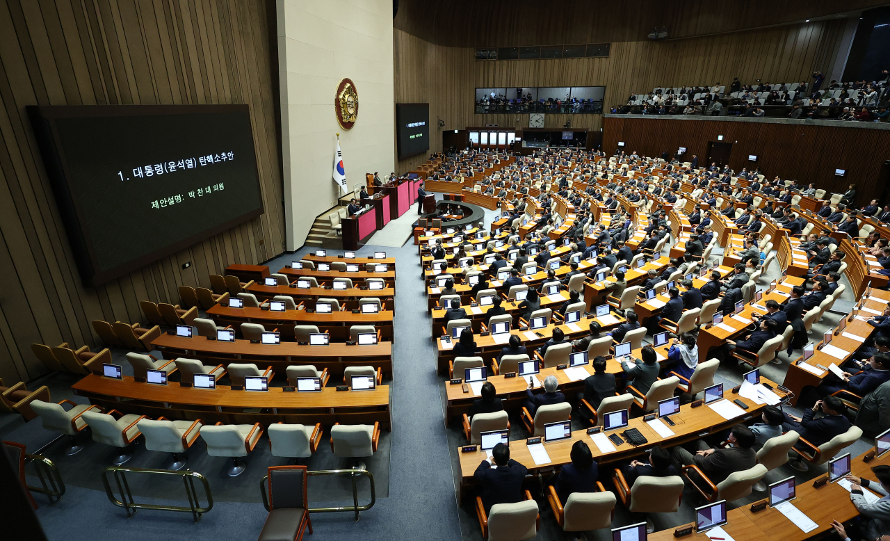 Park Chan-dae, floor leader of the main opposition Democratic Party of Korea, speaks at a National Assembly plenary session on Saturday, ahead of a vote on the impeachment motion against President Yoon Suk Yeol. (Yonhap)