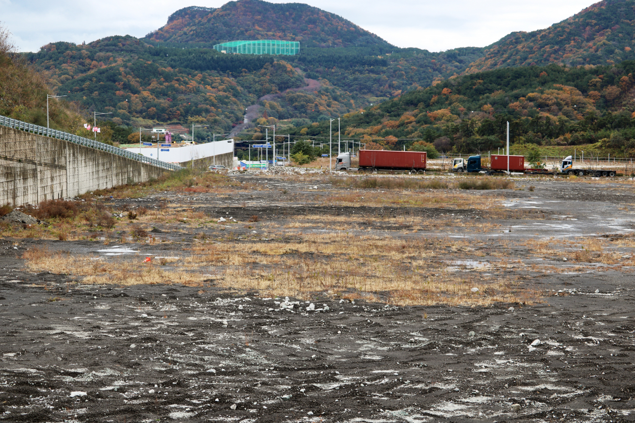 Part of the proposed site for the Post-plastic Resource Circulation Cluster, scheduled to be built by 2028 (Pool photo via the Ministry of Environment)