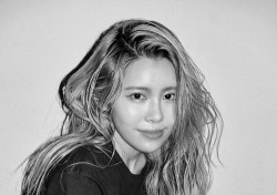 수란, 네이버 창작자 지원 프로젝트 ‘꽃’ 첫 번째 아티스트 낙점