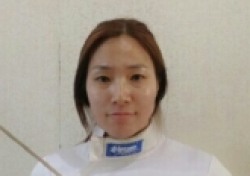 [리우올림픽] 여자에페 강영미, 강호 순위제 꺾고 16강