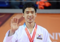 [리우올림픽] '유도 66kg 최강자' 안바울, 한판승 16강행