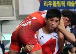[리우올림픽] 윤준식, 레슬링 자유형 57kg 8강 진출 좌절