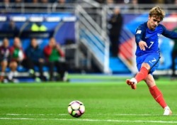[월드컵 예선] ‘그리즈만 1골 1도움’ 프랑스, 불가리아 4-1로 완파