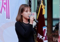 [V포토] 여성듀오 투앤비 김효진, 감성 자극하는 목소리