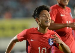 [축구이슈] ‘한국축구의 미래’ 유럽의 중심에 선 한국의 유망주들