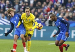 [WC 예선] '헛심공방' 프랑스-스웨덴, 득점 없이 0-0 전반 종료