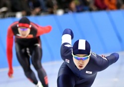 [삿포로AG] '고교 빙속스타' 김민석, 남자 1,500m서 금메달...'2관왕'