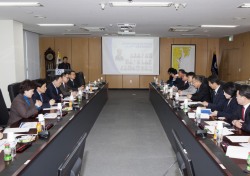 울산항만공사, 울산시의원 초청 동북아 오일허브사업 설명회