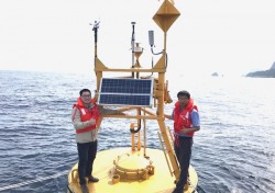 울릉도해상에 해양기상 수중음향 연구용 관측부이 설치