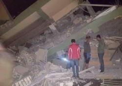 이란 지진, 가장 끔찍한 상황에 안타까움만
