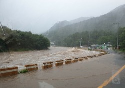 태풍 '다나스' 경북서 산사태·하천 범람 등 피해 속출