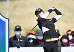 [KLPGA Swing] ‘메디힐·한국일보 초대 챔피언’ 박지영의 티샷