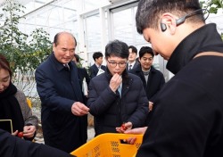 기재부 김완섭 예산실장, 상주 스마트팜 혁신밸리 현장 방문…지역현안사업  의 수렴