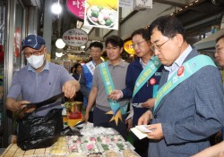 주낙영 경주시장, 추석맞아 전통시장 장보기 행사 진행