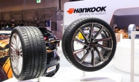 Hankook Tire supplies tires for Porsche Cayenne SUV