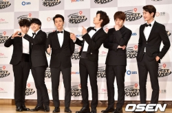 Super Junior-M promises special experience for Chinese fans