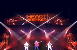 [Weekender] K-pop stars bet big on hologram to expand global reach