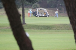 Anti-graft law hits golf industry