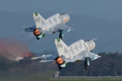 N. Korea scraps air show as sanctions tighten: reports