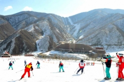 Seoul sends Pyeongyang list of people to visit Masikryong