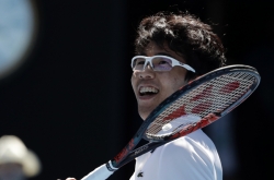 Chung's amazing run continues into Australian Open semis