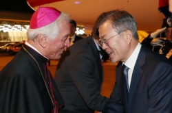 Moon to seek support of Vatican, Italy for NK peace efforts