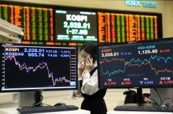 Korean stocks drift lower on Trump fears