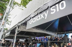 Samsung further slashes mobile business in China, shifts to India