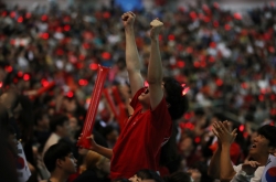 S. Koreans take to streets to cheer for U-20 World Cup final