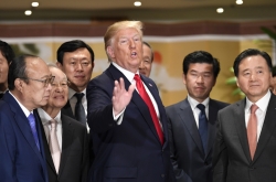 Trump calls on Korean business leaders to invest more in US