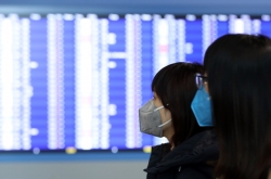 Korean firms evacuate staff, suspend biz trips after Wuhan coronavirus outbreak