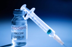 Moderna's vaccine breakthrough lifts global hopes