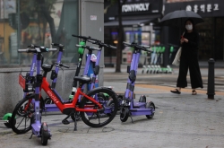 [Newsmaker] Seoul to start towing illegally parked e-scooters Thursday