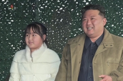 [Newsmaker] Kim Jong-un’s daughter, 10, leads fashion wave in North Korea