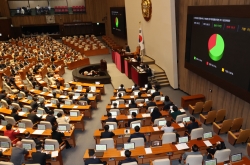 Opposition party passes contentious labor, broadcasting bills