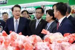 Yoon orders measures to stem fruit prices