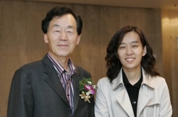 Novelist Han Seung-won says daughter's historic Nobel win feels surreal