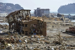 Supportive messages flood Web after Japan earthquake