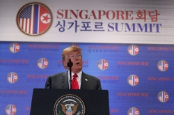 [US-NK Summit] Trump hails Kim Jong-un for taking ‘bold’ step
