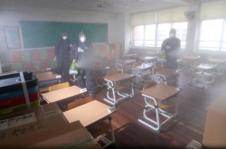 S. Korea confirms first virus spread at school