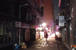 [From the Scene] Itaewon, Myeong-dong still struggling as COVID-19 deters visitors