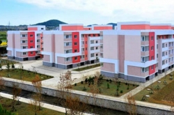 N. Korea unveils new apartment construction site under plan to build 10,000 homes this year