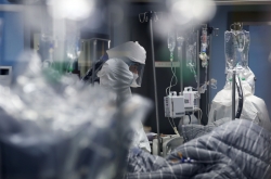 ‘No room to add more ICU beds at Korean hospitals,’ says Health Ministry