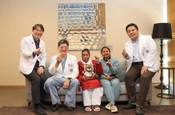 Korean doctors perform free surgery for Madagascar neurofibroma patient