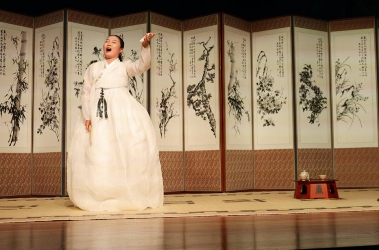 [Visual History of Korea] ‘Pansori’ -- Musical storytelling across societal barriers