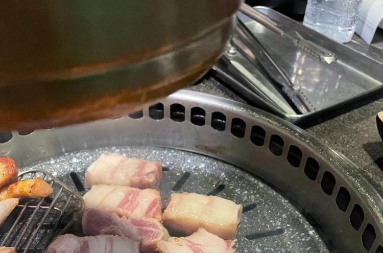 Debate rages over ‘overly fatty’ samgyeopsal