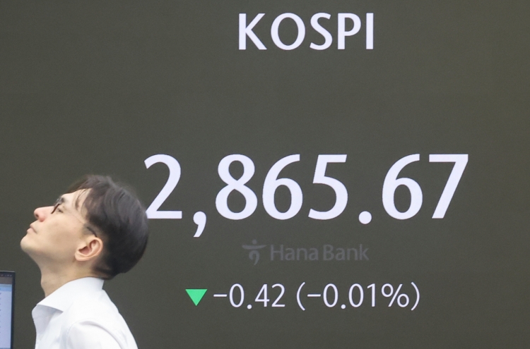 Seoul shares open lower on tech, auto losses